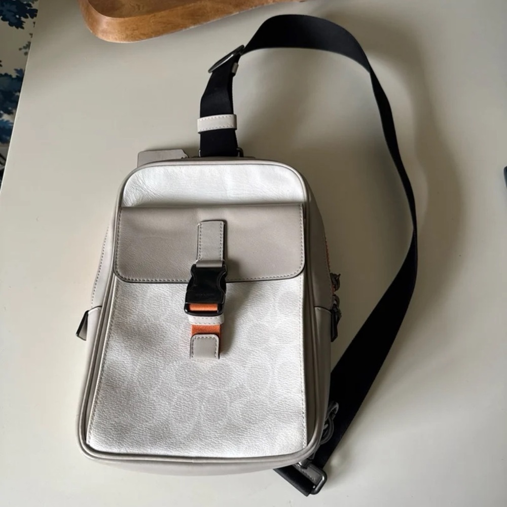 COACH C8126 Track Pack in Colorblock Signature Canvas Charcoal Denim - Picture 4 of 12